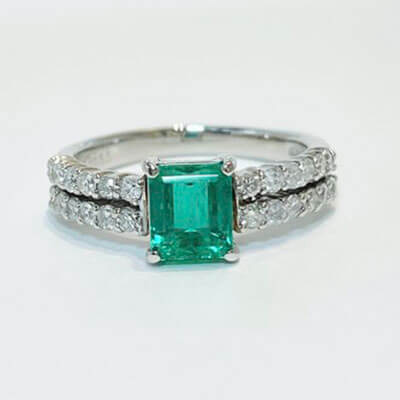 Emerald Ring 1.09ct Pt900