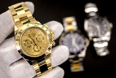 การขยายธุรกิจไปยังต่างประเทศและการก่อตั้งช่องทางขายเฉพาะของ