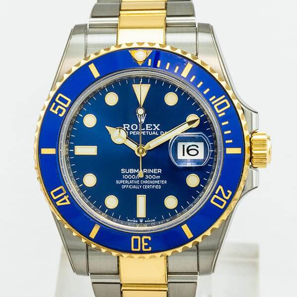ซื้อ Rolex Submariner 126613!