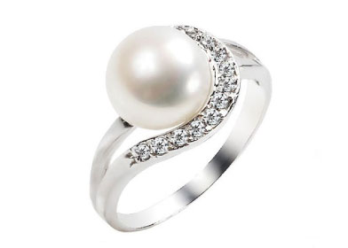 อันดับที่ 2 pearl ring