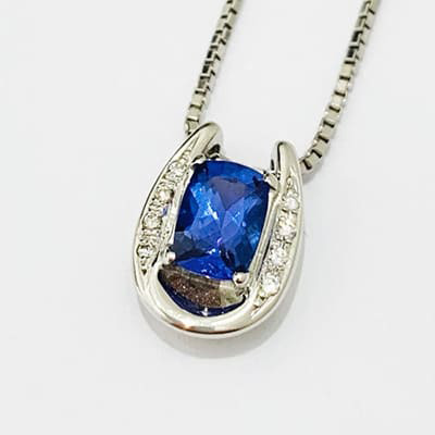 Tanzanite necklace 0.77ct Pt900